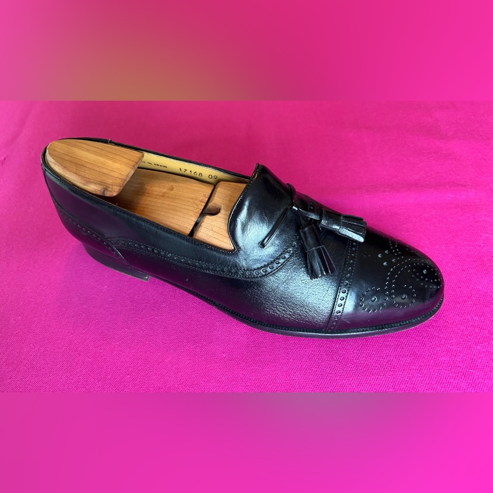 Mezlan Havana Brogue Cap Toe Tassel Loafer - Picture 2 of 7